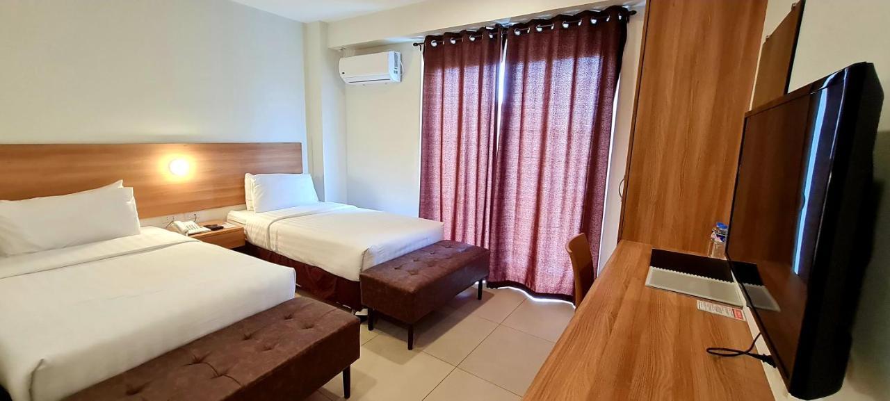 Mango Suites Tuguegarao City Ngoại thất bức ảnh