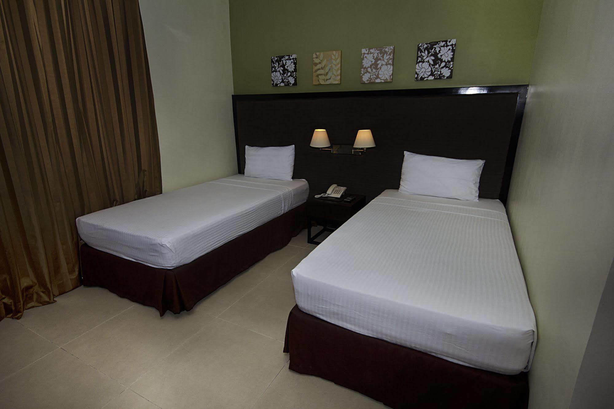 Mango Suites Tuguegarao City Ngoại thất bức ảnh